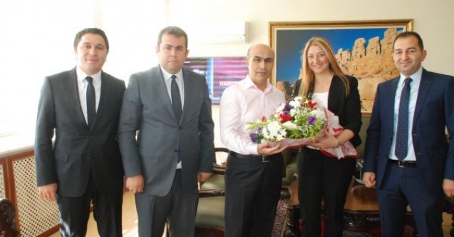 Türkiye İş Bankasından Vali Demirtaşa Ziyaret