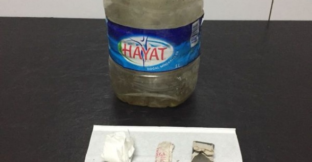 Uyuşturucu kullanırken yakalanan şahıslar gözaltına alındı