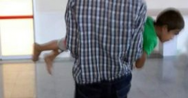 Üzerine kaynar su dökülen çocuk yaralandı