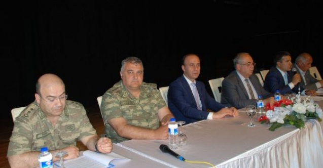 Vali Erin: Uyuşturucu tacirleri ve tefeciler korksun, titresin”
