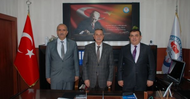 Vali Kalkancı İl Özel İdaresinin çalışmaları hakkında bilgi aldı
