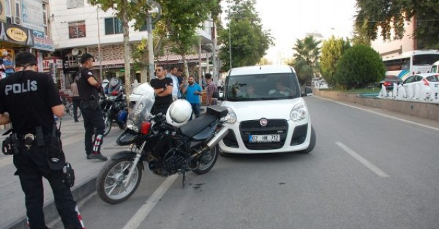 Valizli Şüpheli Kadın Polisi Harekete Geçirdi