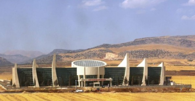Yeni Otogarın Hizmet Noktaları Kiraya Veriliyor
