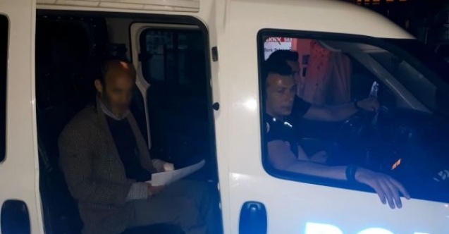 Yolunu kaybeden vatandaşların yardımına polis koşuyor