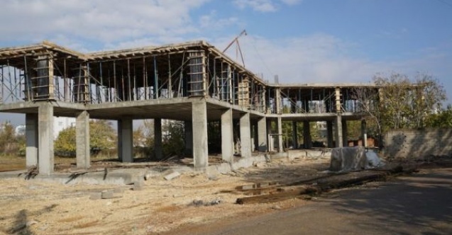 Yunus Emre Mahallesi Taziye Evi inşaatı hızla devam ediyor